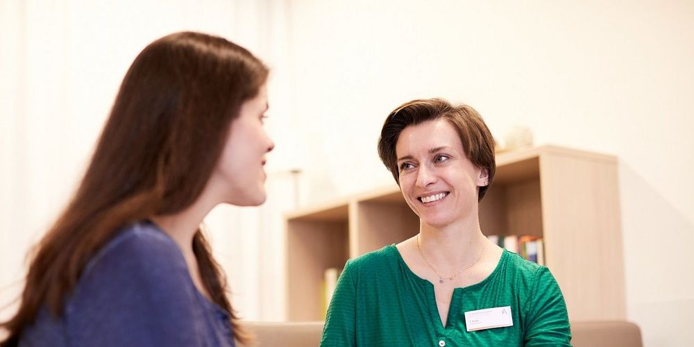 Therapeutisches Gespräch in der Psychosomatik des Alexius/Josef Krankenhauses in Neuss