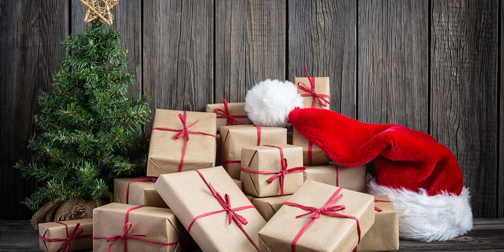 Tannenbaum mit ganz vielen Geschenken