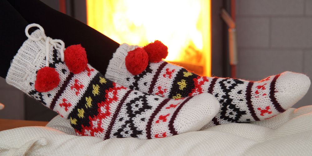 warme Wintersocken an einem entspannten Weihnachtstag